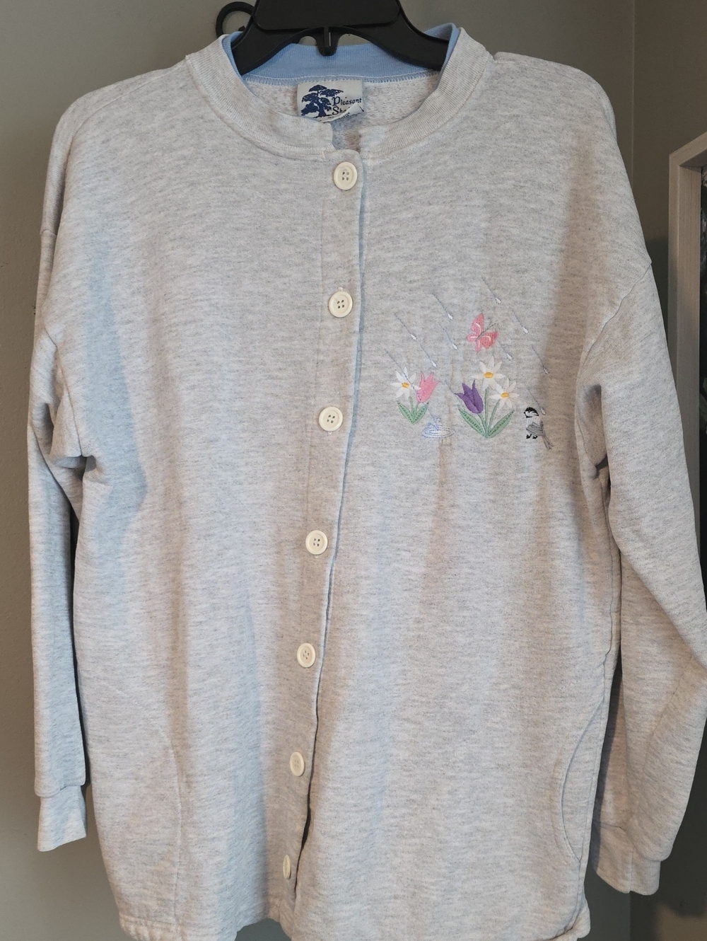 Light Gray Embroidered Button-Front Cardigan Size Large